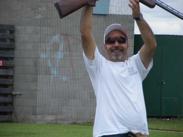 2008_0907provincialdimanche0016.JPG - Eli Jarbouh won the Doubles NR trophy with a 97.