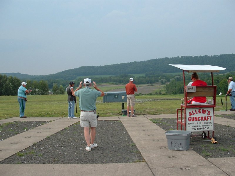 dscf0058t.jpg - They shot on two fields... both right out in front of the patio so everyone can watch... this is field 4... Robert Edwards (NY), Dave Bicknell (CT), Chris Vendel (NY), PeteTsementzis (Canada), Gerald Russo.