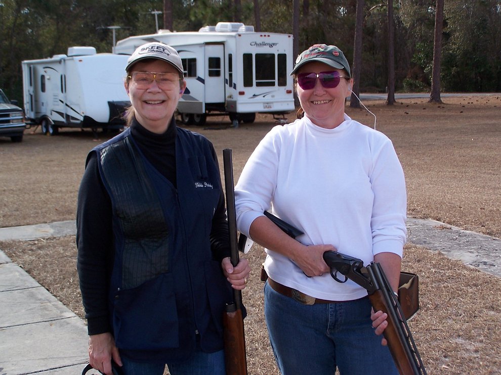 100_4572.JPG - Heide Potosky (NY) & Linda Lavallee (VT)