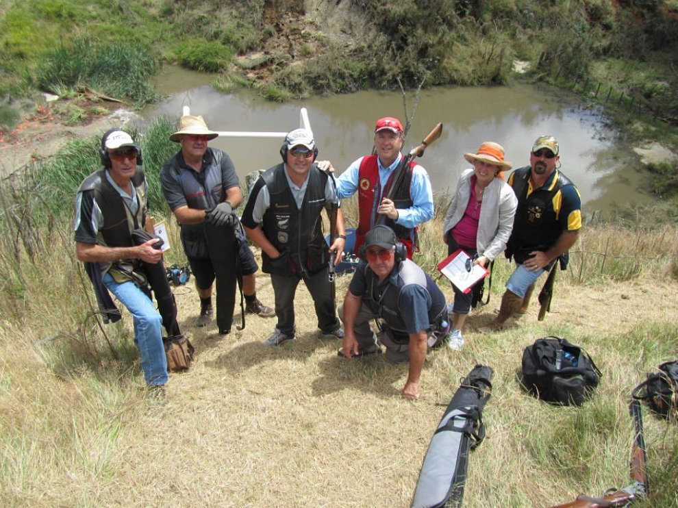IMG_0259.JPG - Rotorua shoot squad, One Canuck, 3 Kiwi's and 2  Aussies.
