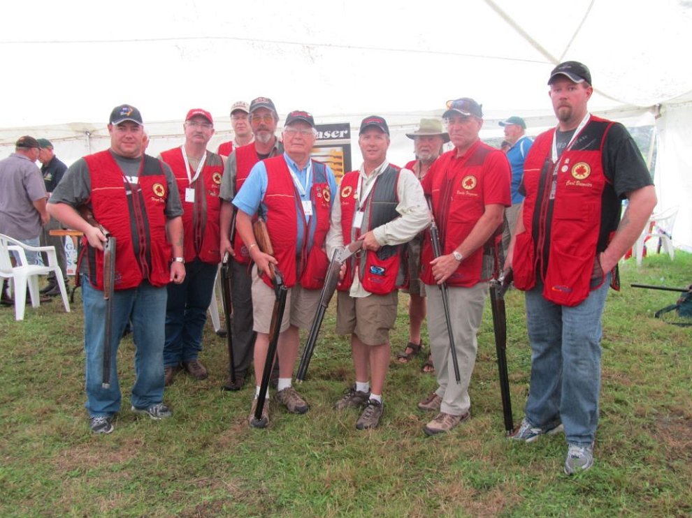IMG_0346.JPG - Canadians at the Worlds: Left to right: Wayne Norton, Dave Clem, Darren Ward, Dave Clem, Doug Harvey, Stu Carter, Donn Holmes, Randy Ferguson, Carl Brewster